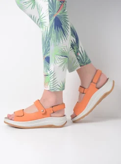 Sandalen<Wolky Adura - oranje nubuck oranjenubuck