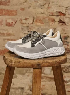 Lage Veterschoenen|Wandelschoenen<Wolky Bounce - wit/grijs combi leer wit/grijscombileer