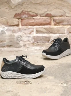 Lage Veterschoenen|Wandelschoenen<Wolky Bounce - zwart combi leer zwartcombileer