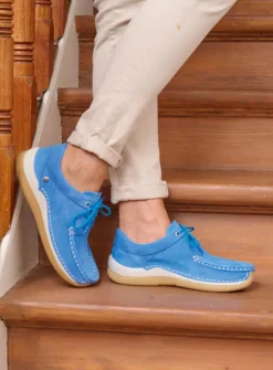 Lage Veterschoenen|Sneakers<Wolky Celebration - hemelsblauw nubuck hemelsblauwnubuck