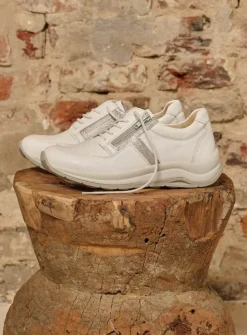 Lage Veterschoenen|Wandelschoenen<Wolky Comrie - wit/zilver combi leer wit/zilvercombileer