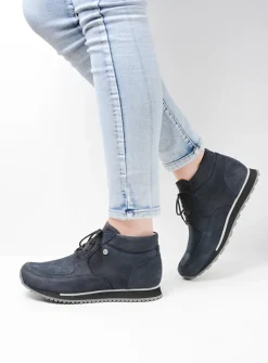 Hoge Veterschoenen|Wandelschoenen<Wolky e-Boot - blauw stretch nubuck blauwstretchnubuck
