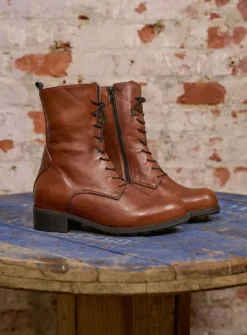 Veterlaarzen|Halfhoge Laarzen<Wolky Emery HV - 20430 cognac leer 20430cognacleer