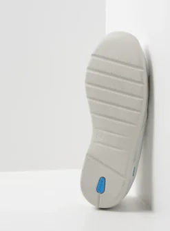 Lage Veterschoenen|Wandelschoenen<Wolky Feltwell - wit leer witleer