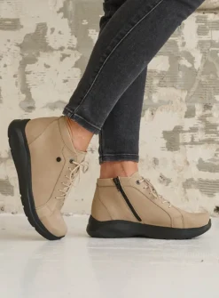 Hoge Veterschoenen|Wandelschoenen<Wolky Lima - safari nubuck safarinubuck