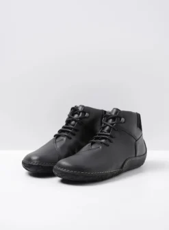 Hoge Veterschoenen|Herfst/Winter<Wolky Mokola - zwart leer zwartleer