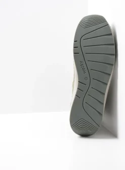 Hoge Veterschoenen|Veterlaarzen<Wolky Ocean - grijsgroen nubuck grijsgroennubuck