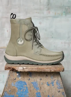 Hoge Veterschoenen|Veterlaarzen<Wolky Ocean - grijsgroen nubuck grijsgroennubuck