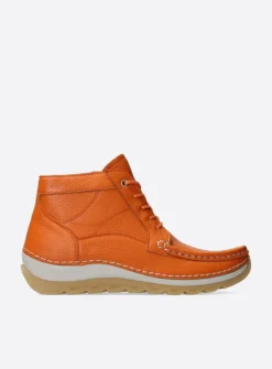 Hoge Veterschoenen<Wolky Salado - oranje leer oranjeleer