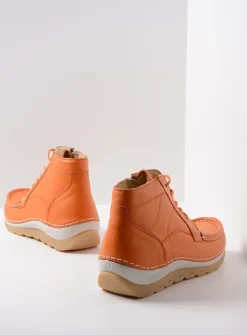 Hoge Veterschoenen<Wolky Salado - oranje leer oranjeleer
