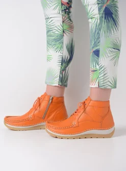 Hoge Veterschoenen<Wolky Salado - oranje leer oranjeleer