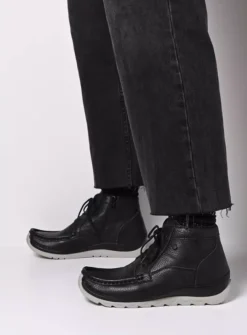 Hoge Veterschoenen<Wolky Salado - zwart leer zwartleer