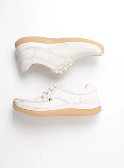 Lage Veterschoenen|Sneakers<Wolky Taranta - creme wit leer cremewitleer