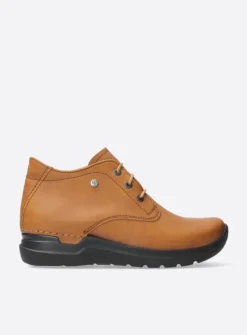 Hoge Veterschoenen|Wandelschoenen<Wolky Truth Vegan - cognac