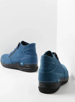 Hoge Veterschoenen|Wandelschoenen<Wolky Why - atlantisch blauw nubuck atlantischblauwnubuck