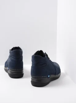 Hoge Veterschoenen|Wandelschoenen<Wolky Why - blauw nubuck blauwnubuck