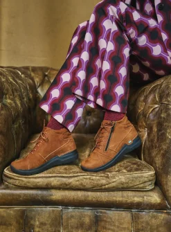 Hoge Veterschoenen|Wandelschoenen<Wolky Why - cognac nubuck cognacnubuck